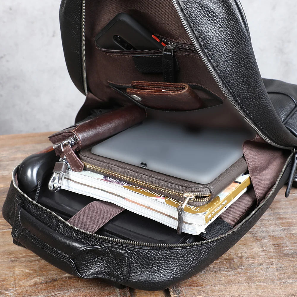 Mochila Urbana Essential em Couro Macio